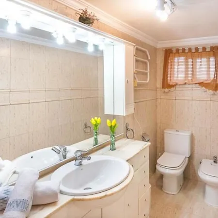 With 3 Bedrooms In Benissa, With Private Pool, Enclosed Garden A Villa Benissa